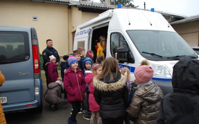 Obisk mobilne policijske postaje